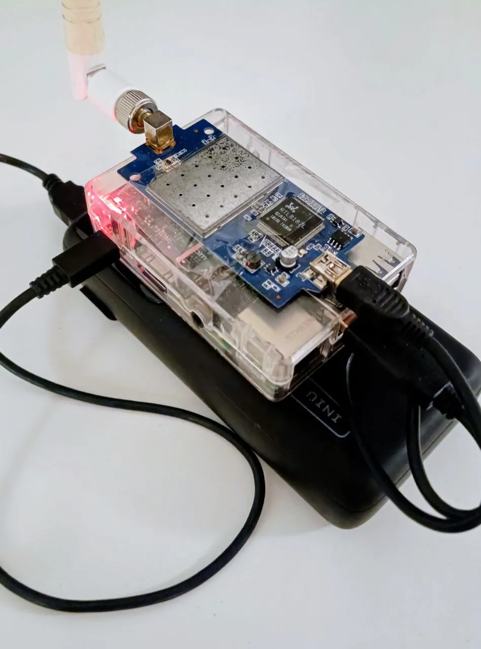 Raspberry Pi with Wi-Fi and powerbank
